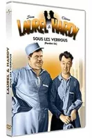 Laurel et Hardy: sous les verrous