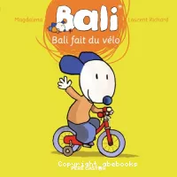 Bali fait du vélo